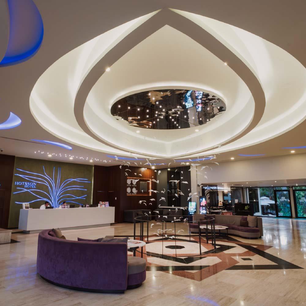 LOBBY ICE PORTAL