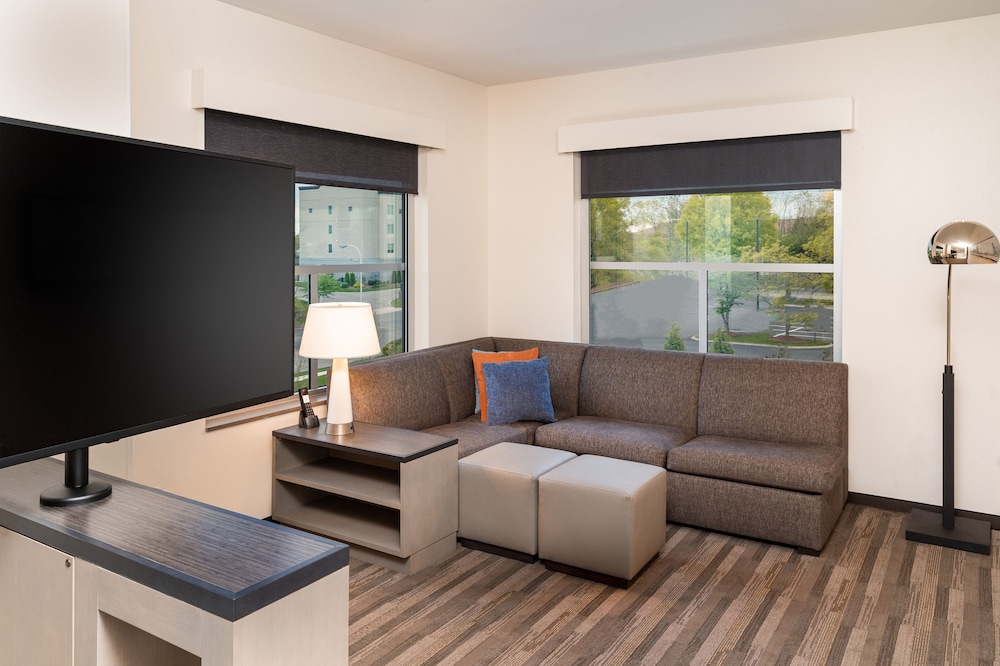 Hyatt House Nashville Airport - photo 18