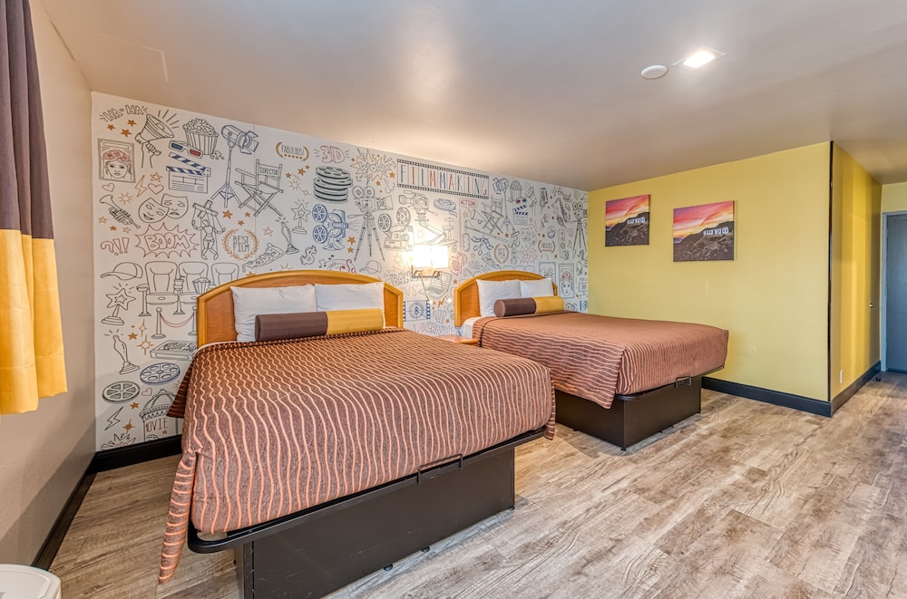 La Mirage Inn Hollywood - photo 10