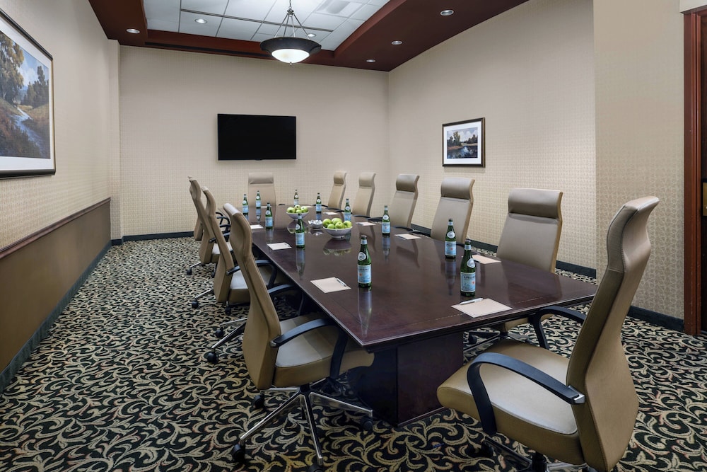 Renaissance Tulsa Hotel & Convention Center - photo 28