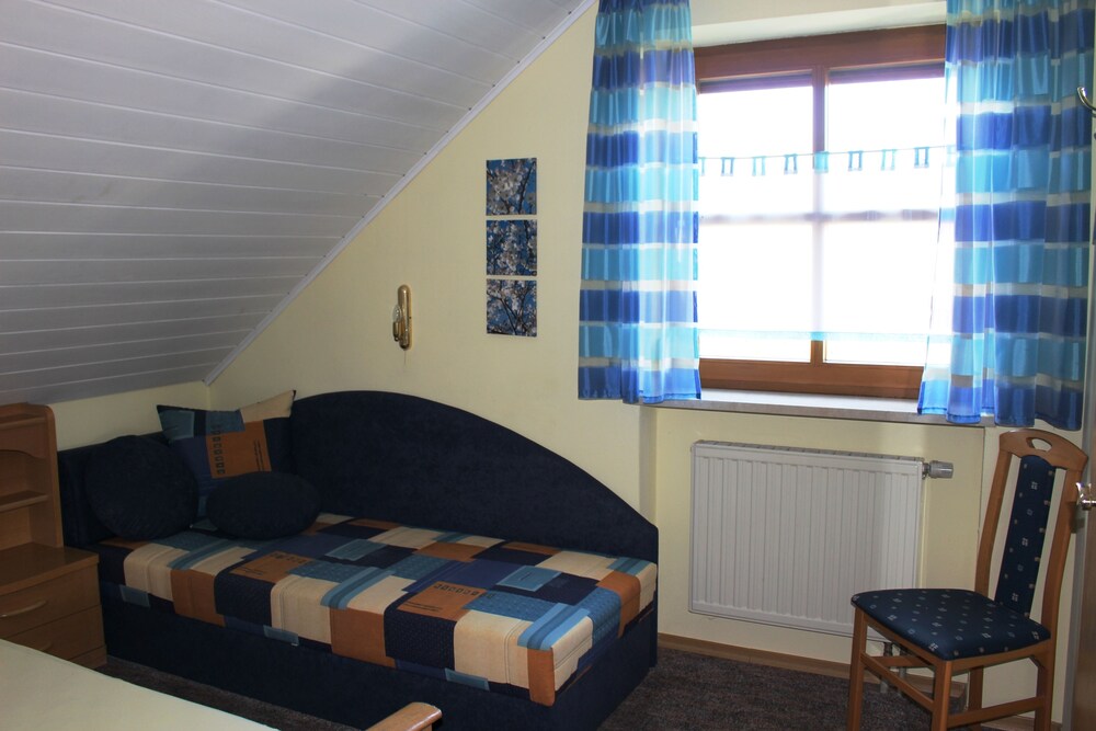 Gästehaus Rösch — Wiesent — photo 4