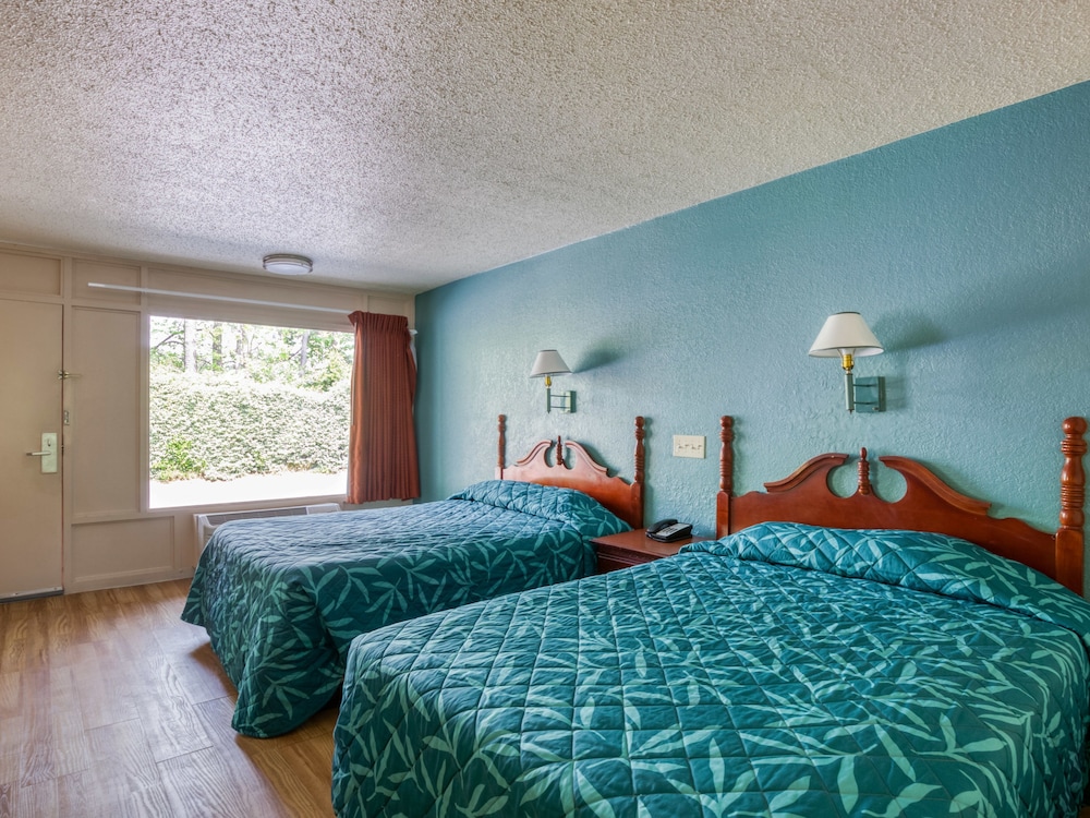 Haven Inn & Suites - photo 10