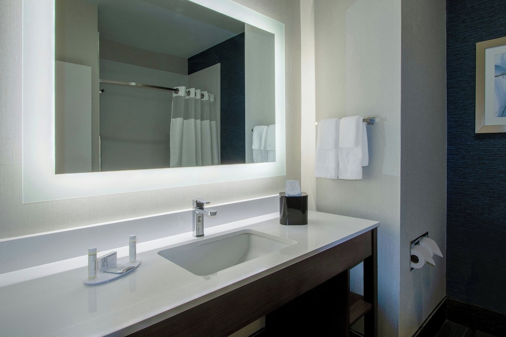 Fairfield Inn & Suites by Marriott Houston Katy - photo 21