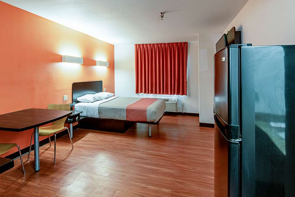 Motel 6 Lebanon IN - photo 17