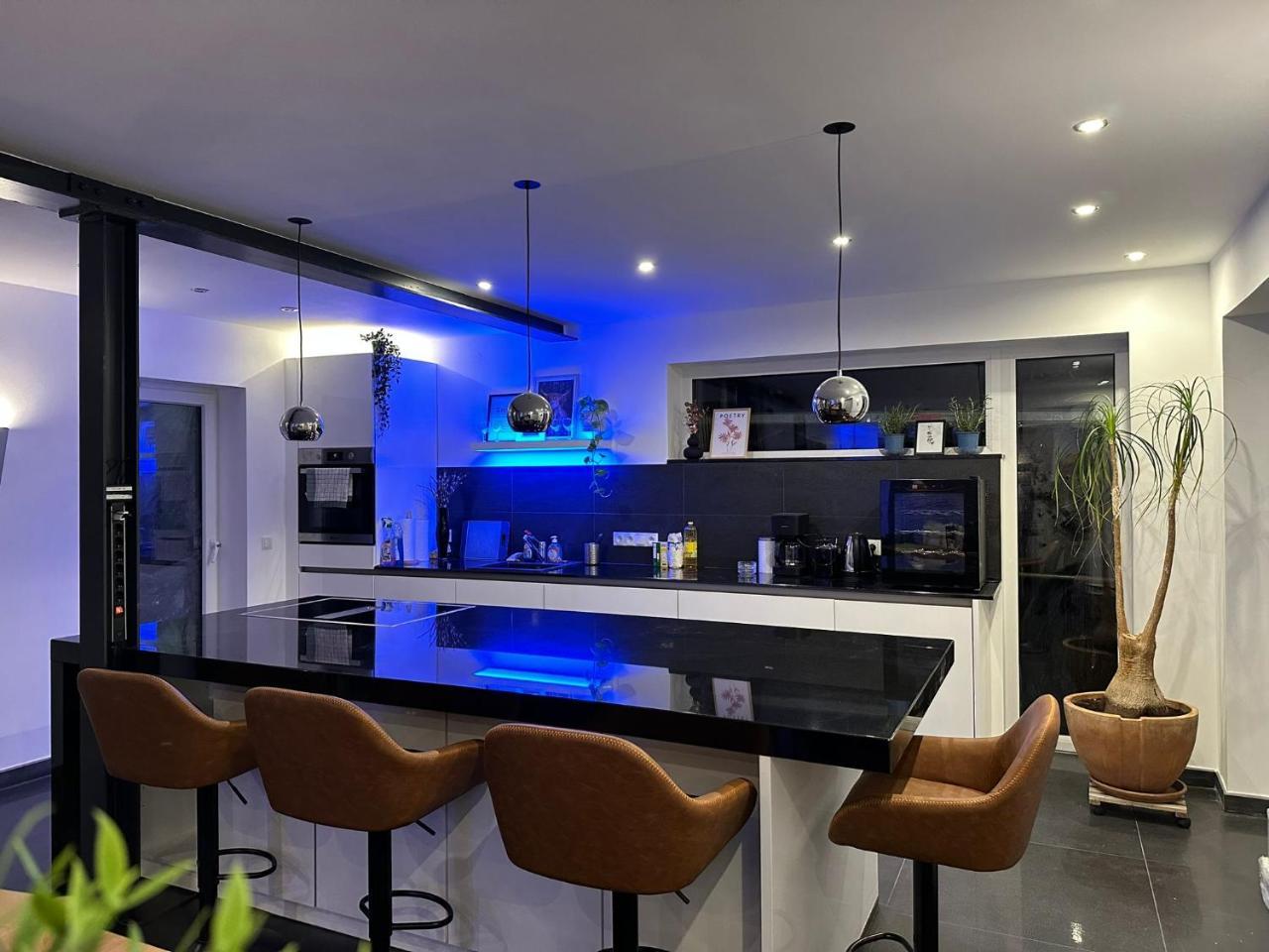 Business Apartment Loft nähe Bonn 3 SZ — 4-Star Luxury Hotel in Koenigswinter, Germany