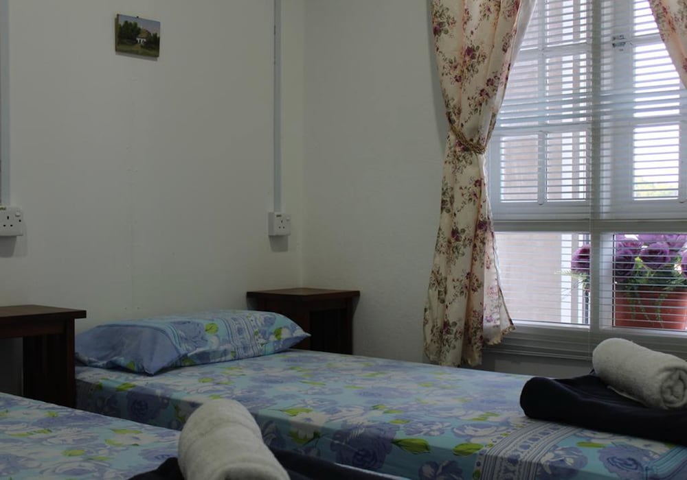 Emma Guesthouse — Jertih — photo 4