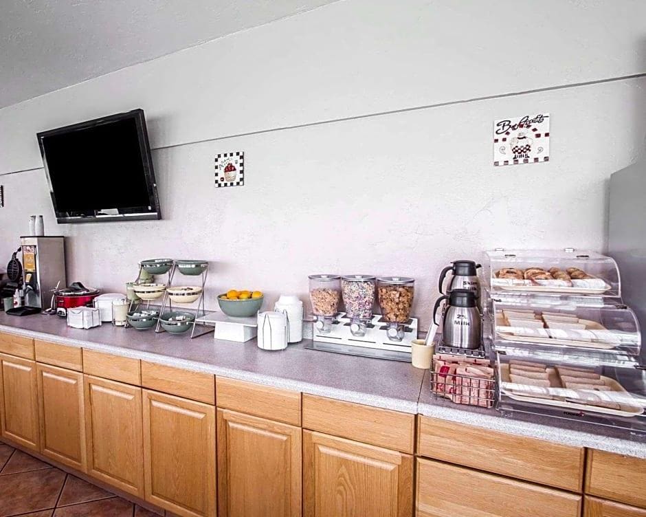 Quality Inn Sierra Vista - photo 19