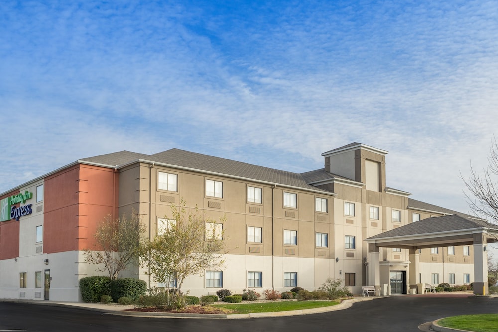 Holiday Inn Express Howe by IHG - photo 35