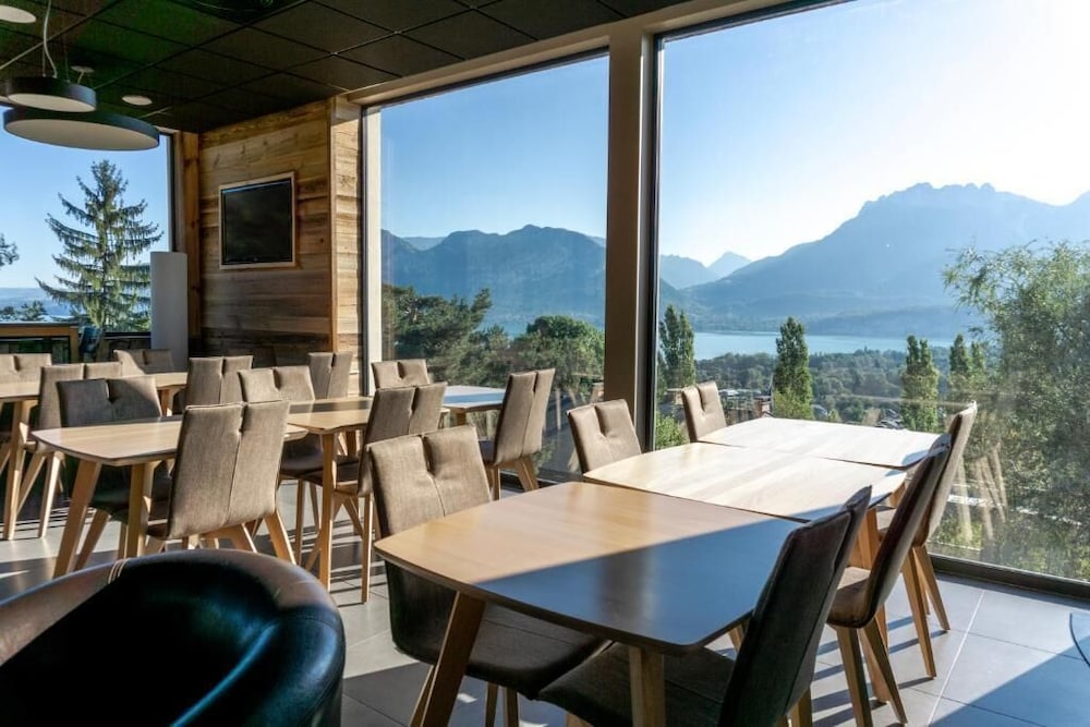 Les Balcons du lac d'Annecy Neaclub — hotel in Sevrier