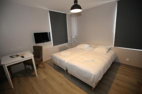 L Hotel De France — Roubaix