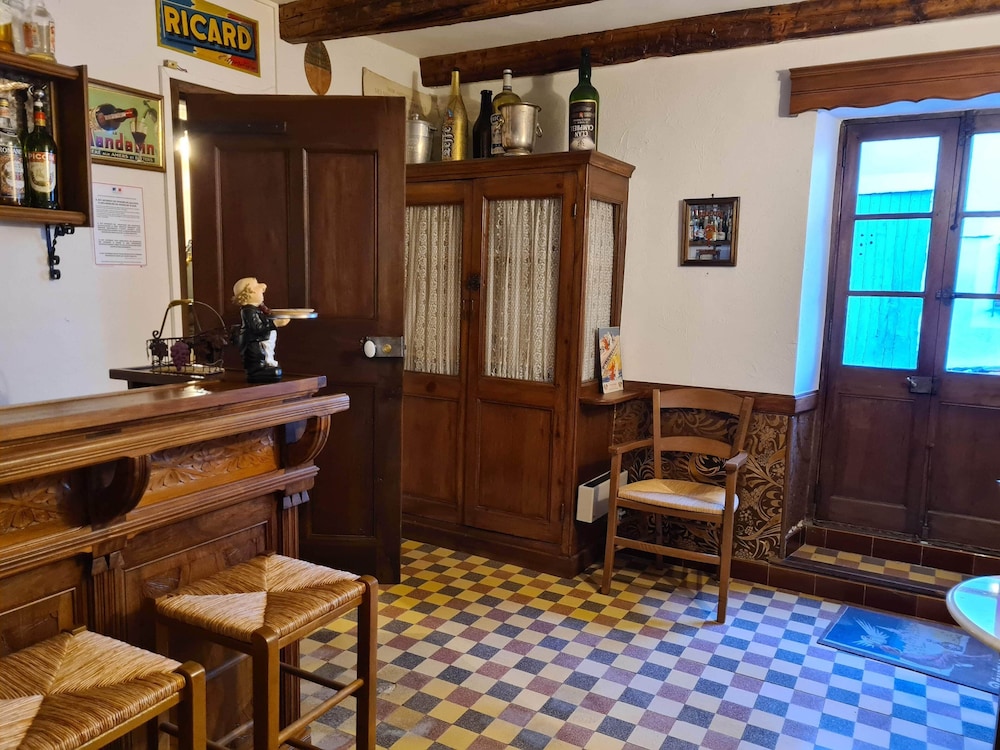 Hotel des etrangers — hotel in Saint-Martin-D'heres