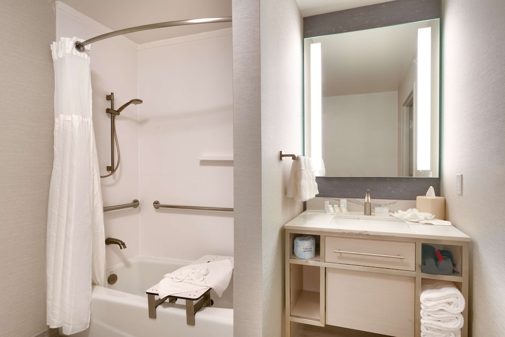 Hilton Garden Inn Idaho Falls - photo 32