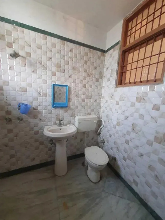 Deep Hotel by Oyo — Bareilly — photo 4