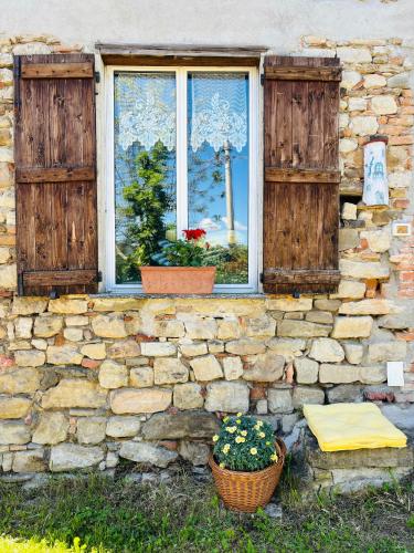 A casa di Mirna — 4-Star Luxury Hotel in Borghetto Di Borbera, Italy