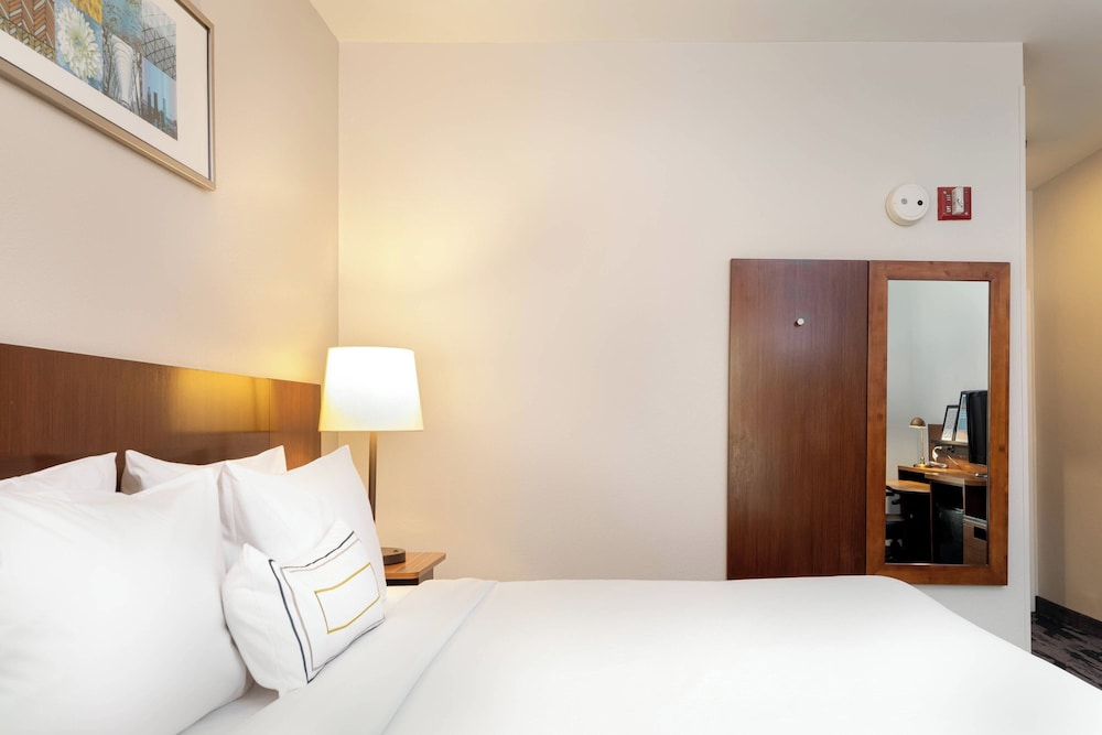 Fairfield Inn By Marriott Savannah Airport - photo 9