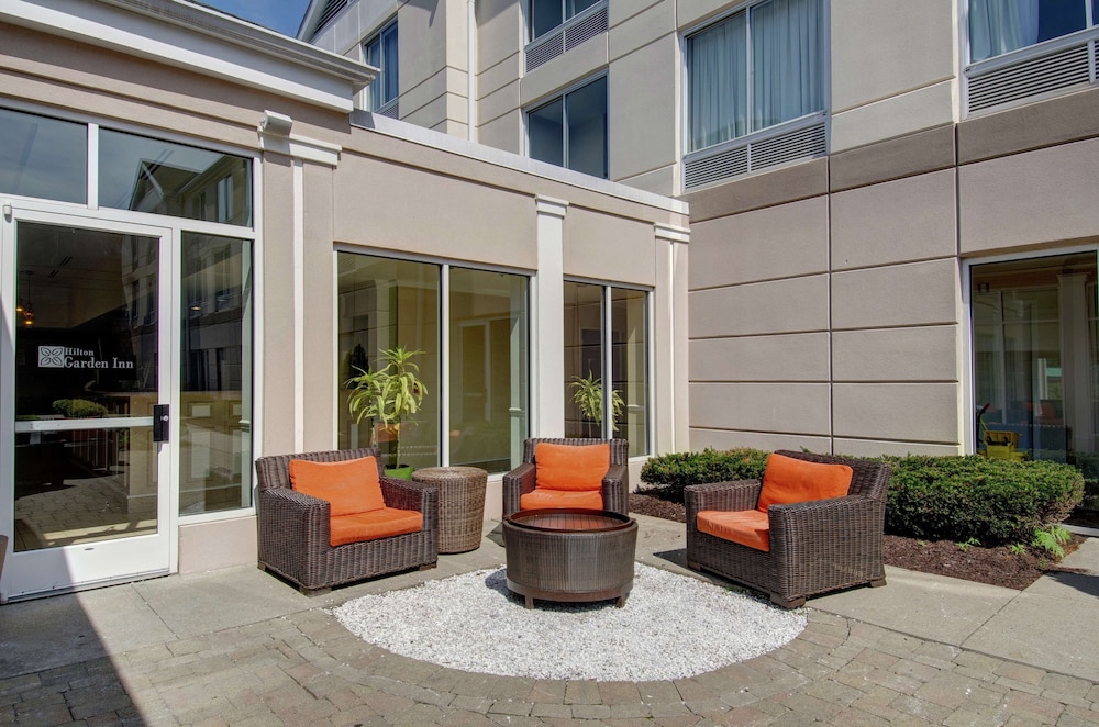 Hilton Garden Inn Norwalk - photo 60