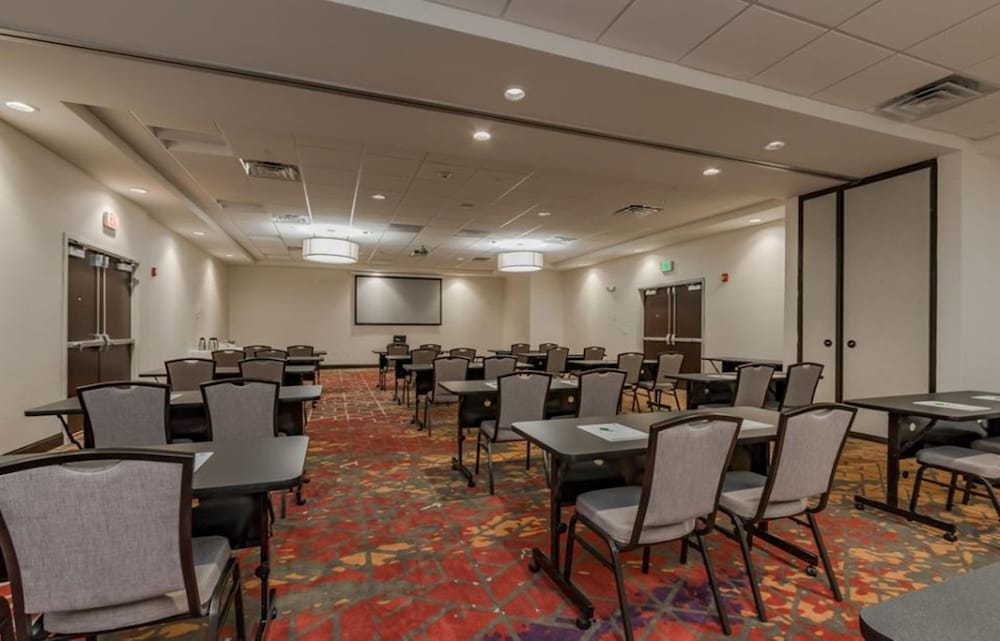 Holiday Inn Mishawaka by IHG - photo 51