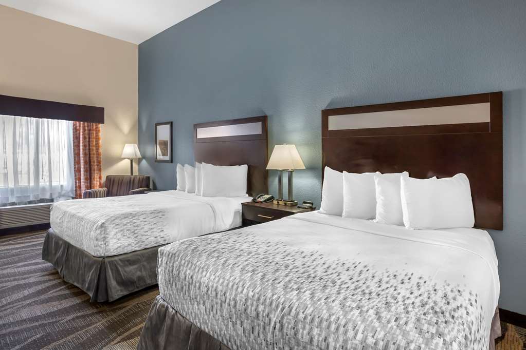 Best Western Plus Lake Jackson Inn & Suites - photo 31