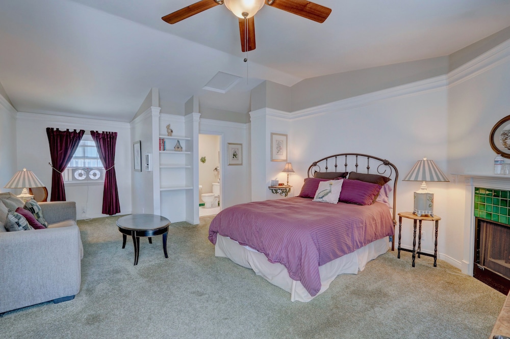 Pelican Cove Inn - photo 56