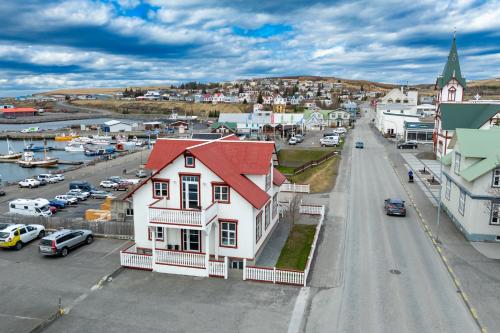 Bjarnabuð