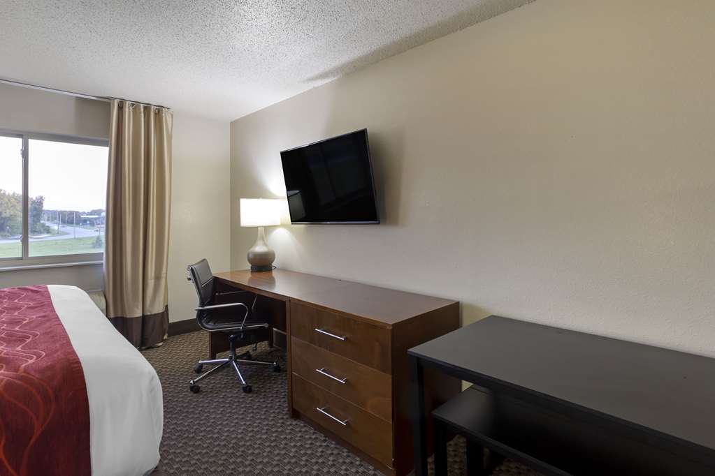 Comfort Inn Hobart Merrillville - photo 8