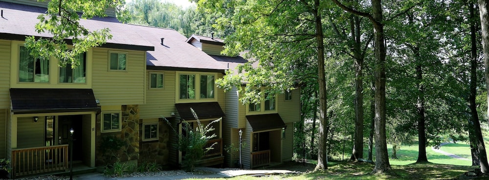 Lakeview Golf Resort Townhouses - photo 12