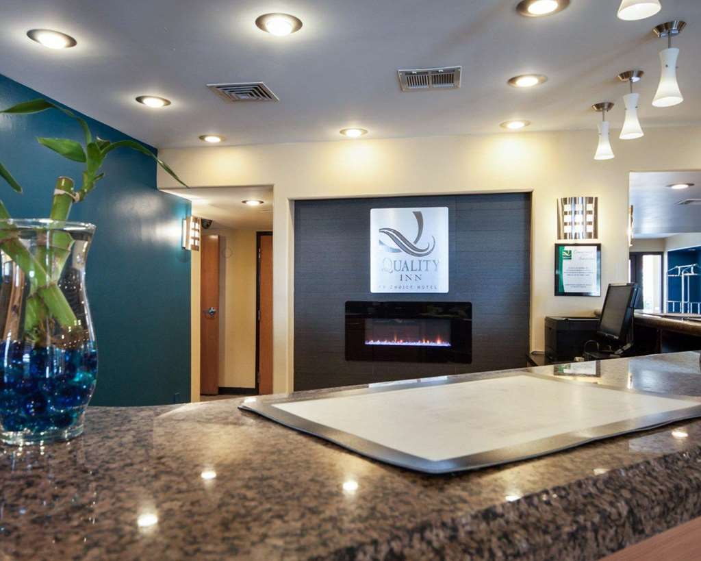 Quality Inn Airport East - photo 6
