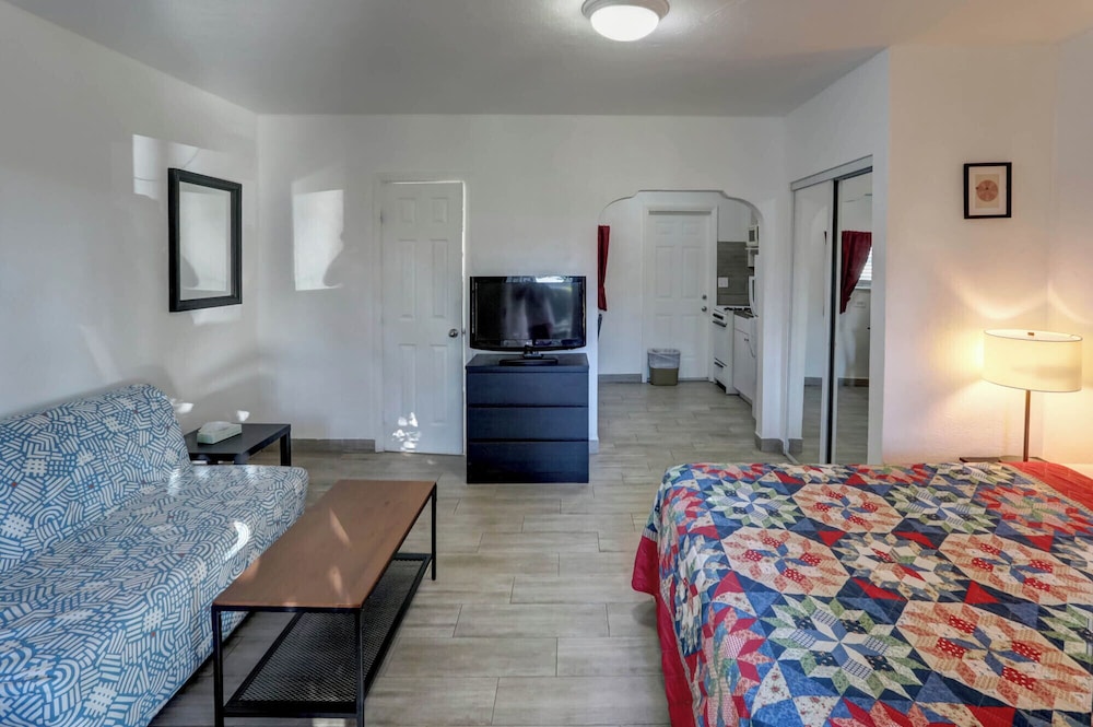 Richard's Motel Extended Stay - photo 43