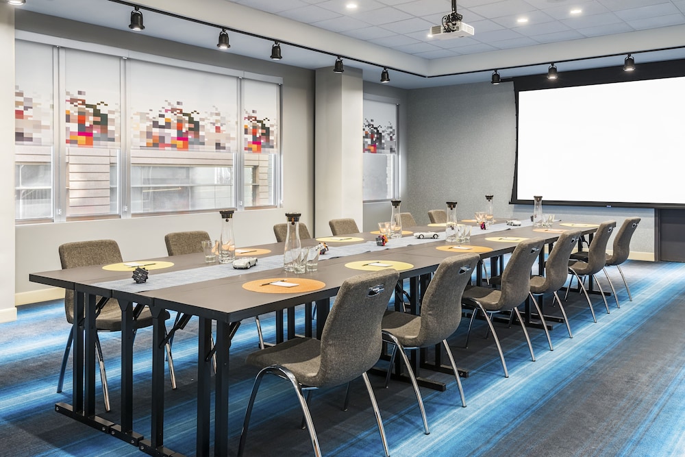 Aloft Greenville Downtown - photo 41