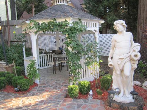 Fleur De Lac Europeran Inn - photo 14