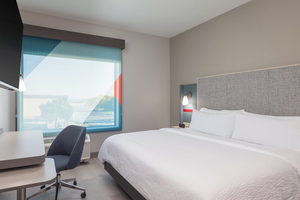 Avid Hotel Billings West - photo 12