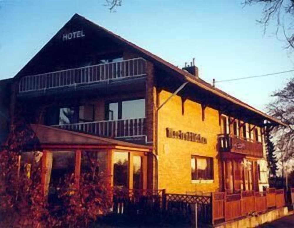 Landgasthof Gut Marienbildchen — hotel in Roetgen
