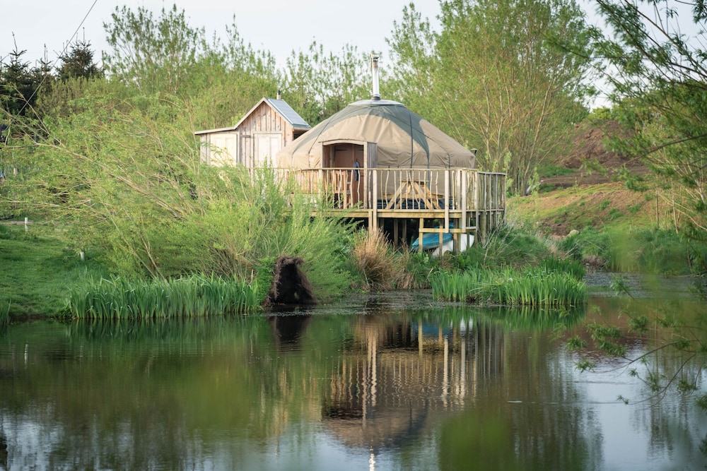 Shepherd's Loch Glamping — hotel in Turriff