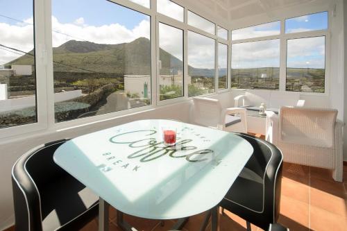 Apartamento Ye — 4-Star Luxury Hotel in Haria, Spain
