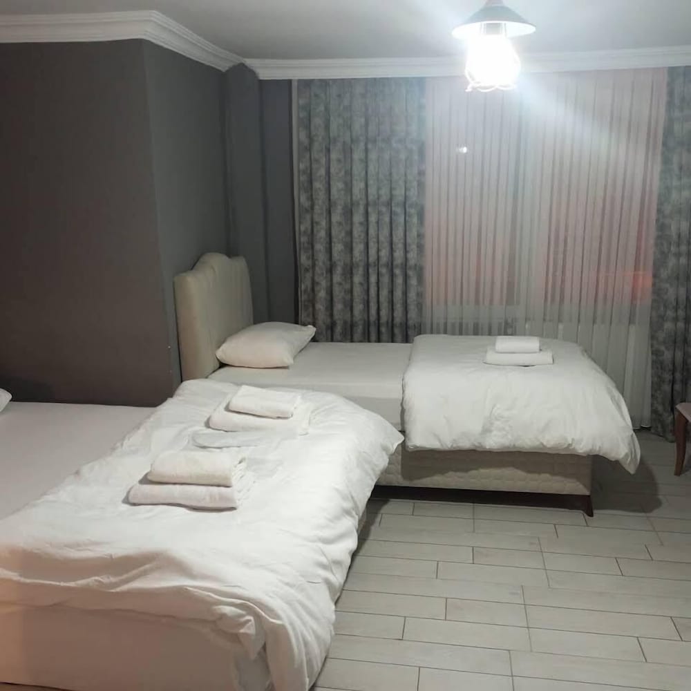 Munzur Butik Otel — Edremit