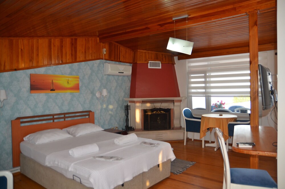 Prenset Pansiyon in Adalar, Turkey