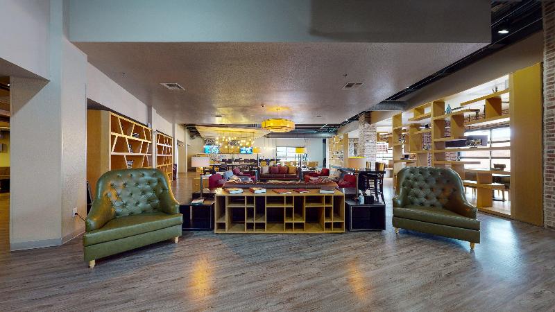 Aggieland Boutique Hotel - photo 2