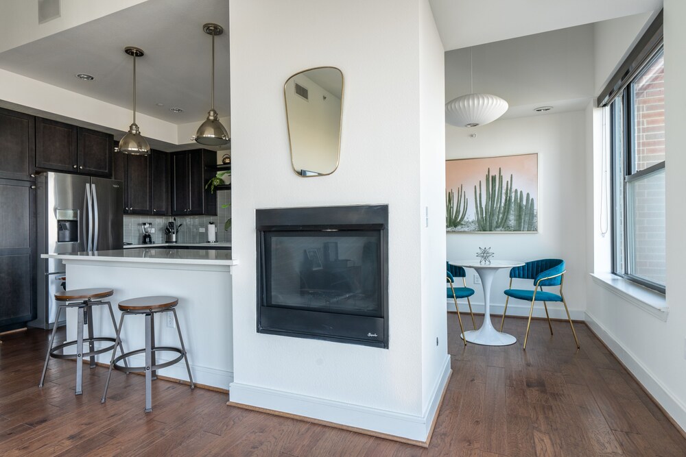 The Guild Uptown Mckinney Ave - photo 4