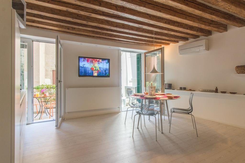 VeNICe Cera Casa Del Giglio — 4-Star Luxury Hotel in Venice, Italy