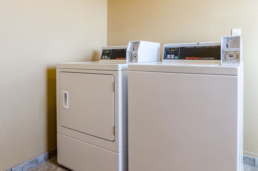 Cobblestone Inn & Suites Vinton - photo 43