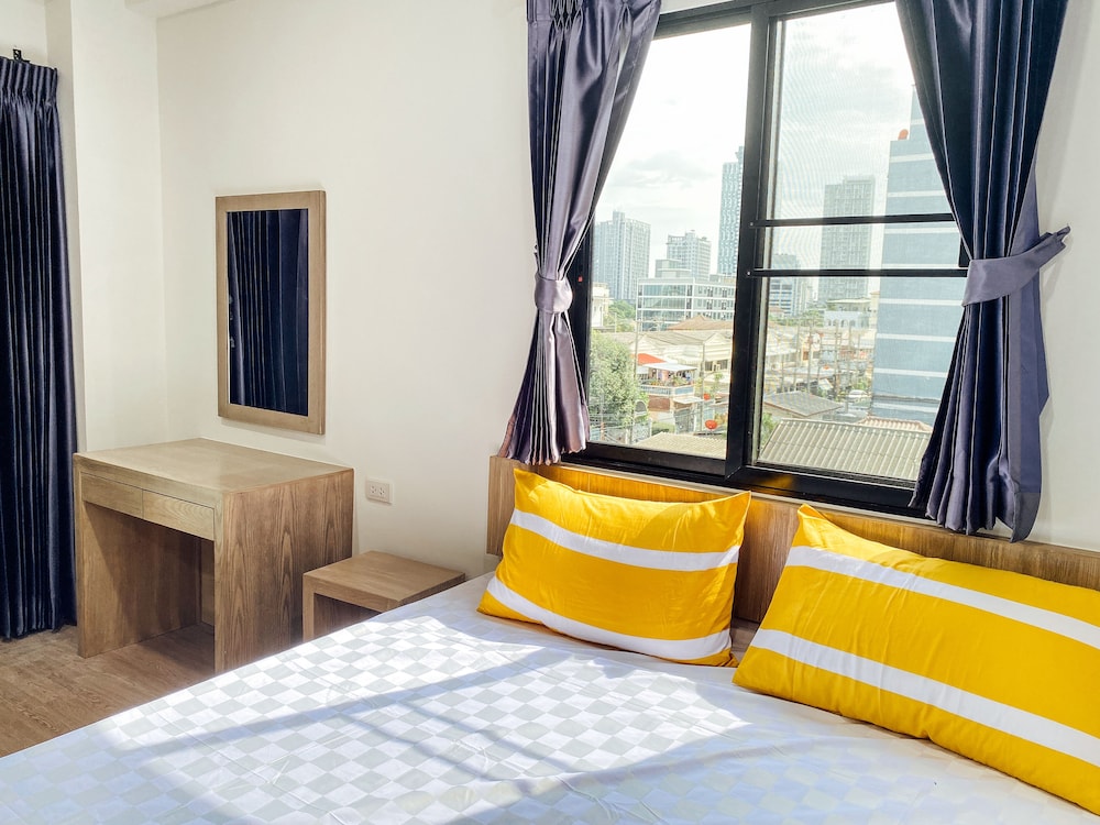 GP House Bangkok Sukhumvit Onnut BTS Skytrain
