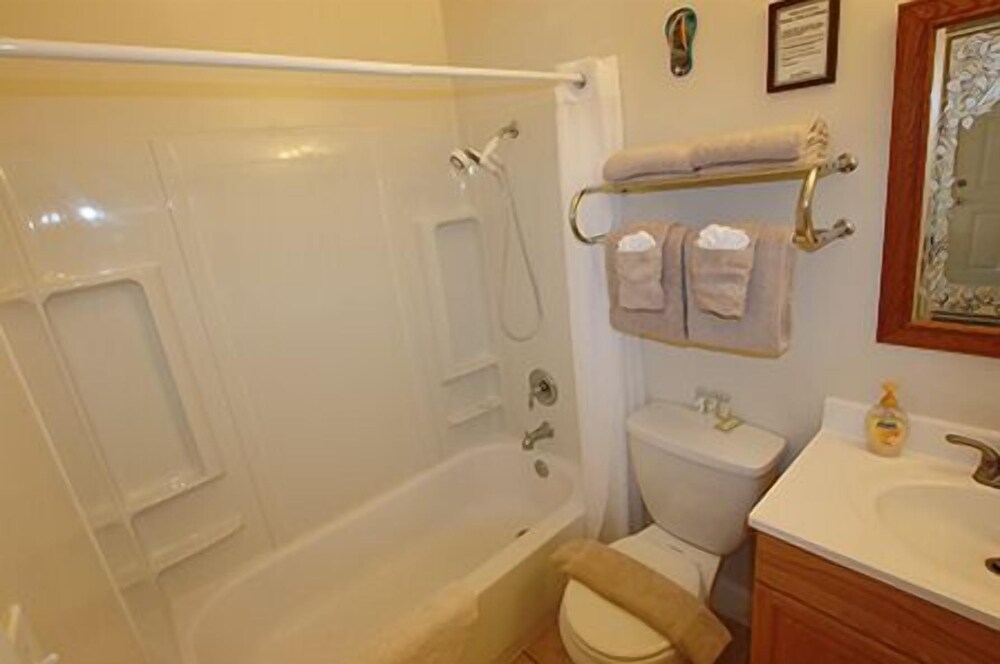 Beachwood Condos & Resort - photo 72