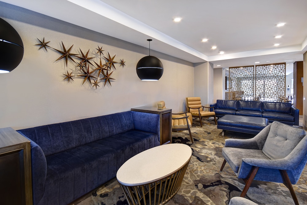 TownePlace Suites by Marriott Las Vegas Airport South - photo 3