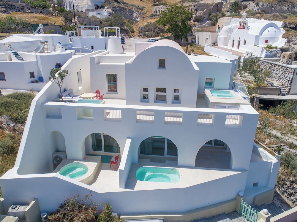 Atria Suites - last minute hotel in Fira