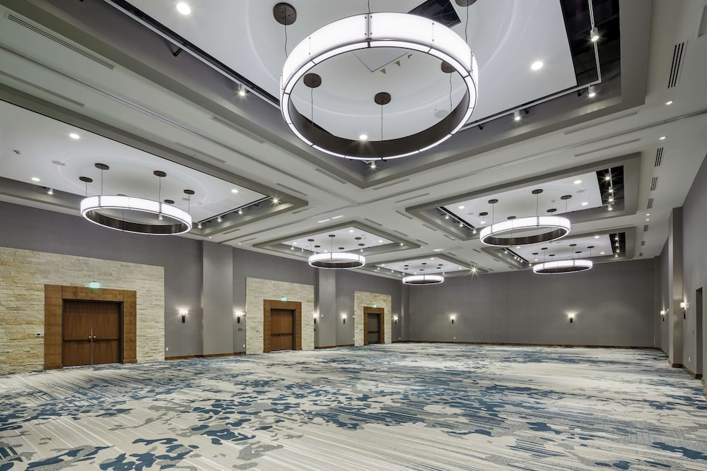 The Bevy Hotel Boerne a DoubleTree by Hilton - photo 27