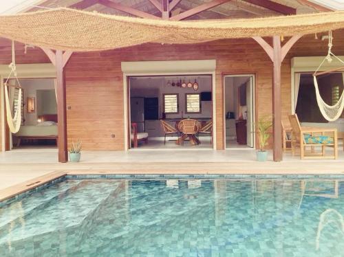 La Maison Créole — 4-Star Luxury Hotel in Baie-Mahault, Guadeloupe