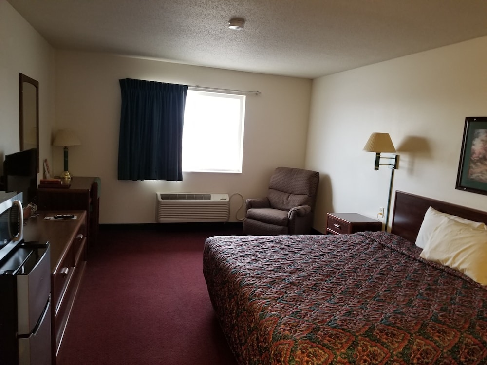 Bilmar Inn & Suites Dell Rapids Near Sioux Falls - photo 60