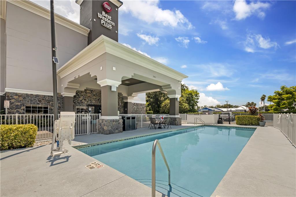 Best Western Plus Sanford Airport Lake Mary Hotel - photo 31