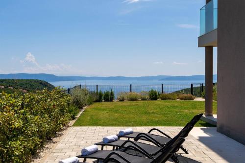 Premium apartment Sunshine with a sea view — 4-Star Luxury Hotel in Labin, Croatia