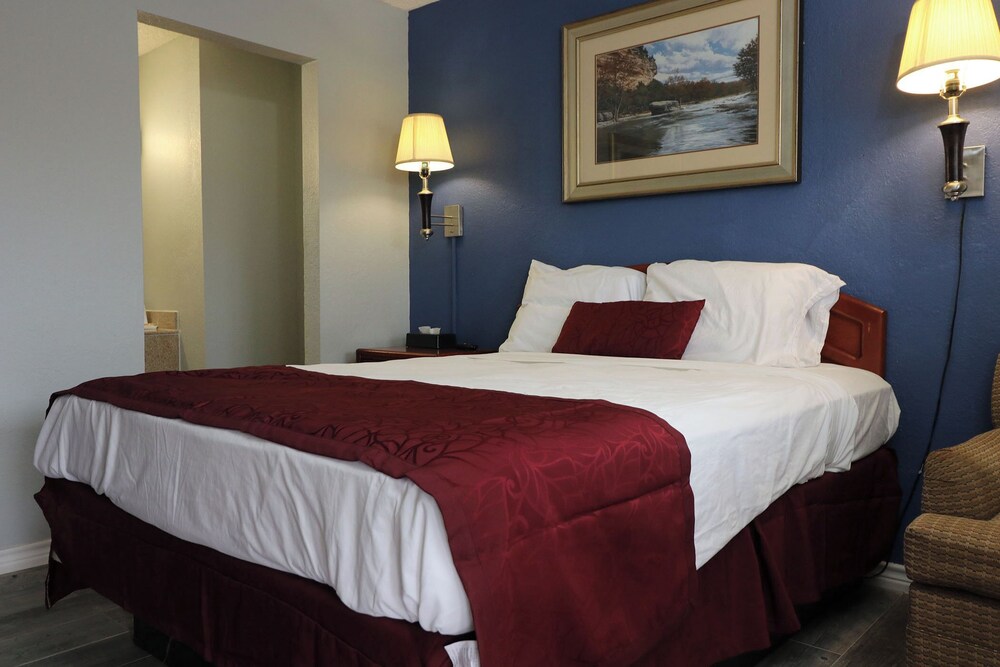 Americas Best Value Inn Abilene - photo 6